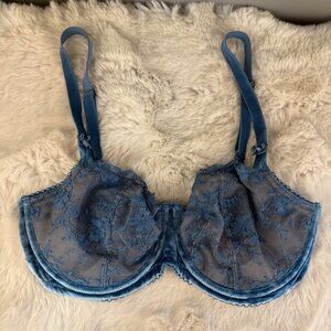 Victoria Secret Dream Angels Blue Lace & Velvet Push Up Bra Sz 34DDD